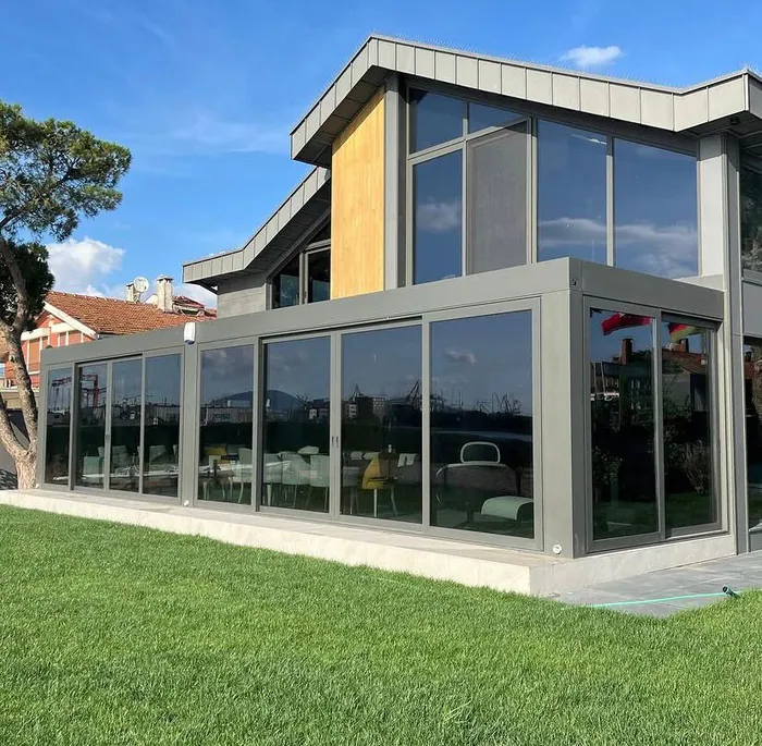Bahçe kış bahçesi ve sürme cam sistem