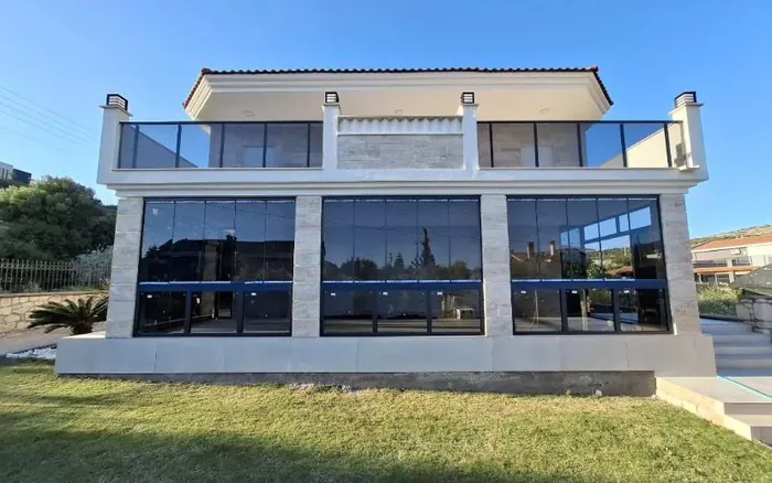 Villa ön cephe alüminyum doğrama